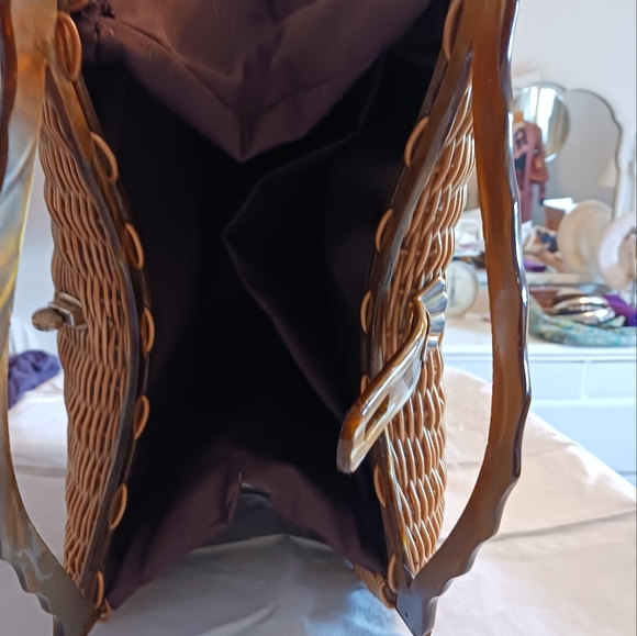 Vintage Rattan Bag with Double Lucite Handles - Picture 12 of 16